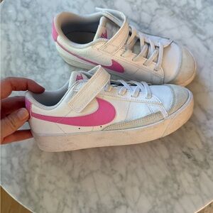 Nike Kids Blazer Low Top ‘77 Sneakers